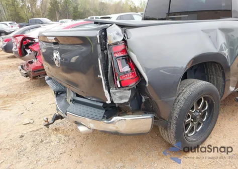 2019 Ram 1500 Big Horn/Lone Star 4X2 5'7 Box из США, поврежденный, VIN 1C6RREFT7KN522858